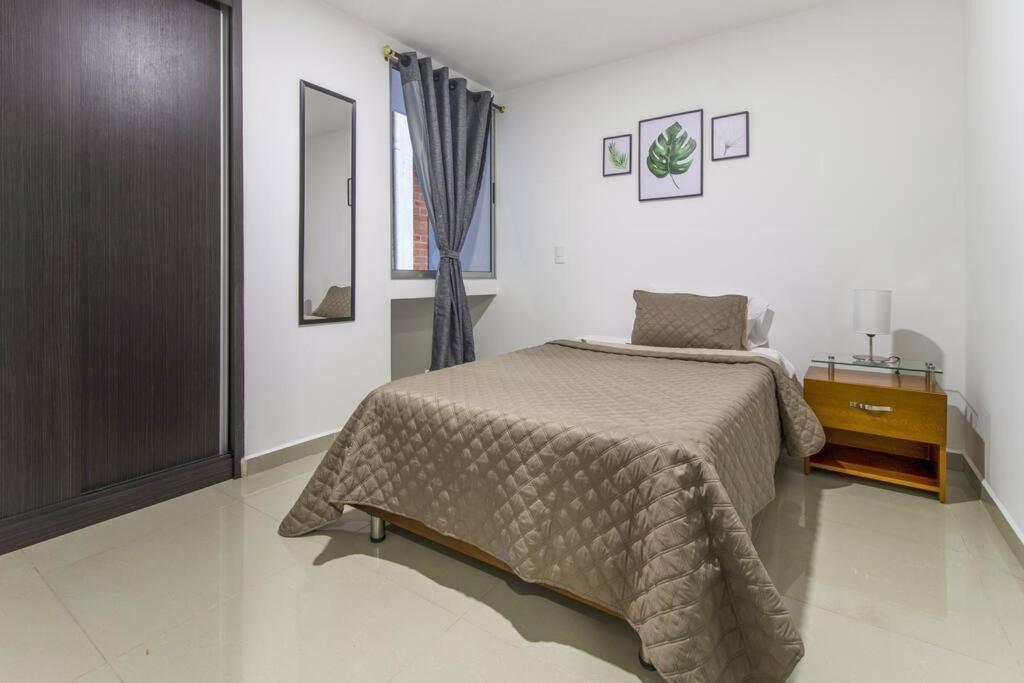Amplio Apartamento En Calasanz - Estadio Медельїн Екстер'єр фото