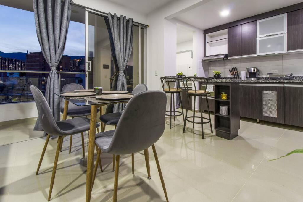 Amplio Apartamento En Calasanz - Estadio Медельїн Екстер'єр фото