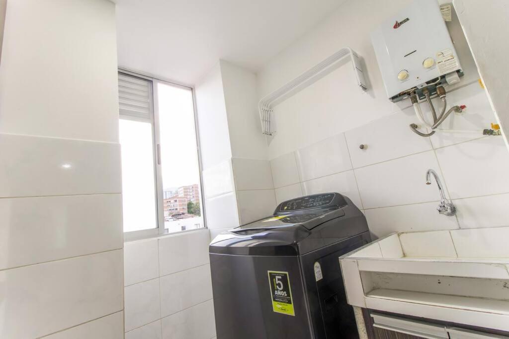 Amplio Apartamento En Calasanz - Estadio Медельїн Екстер'єр фото