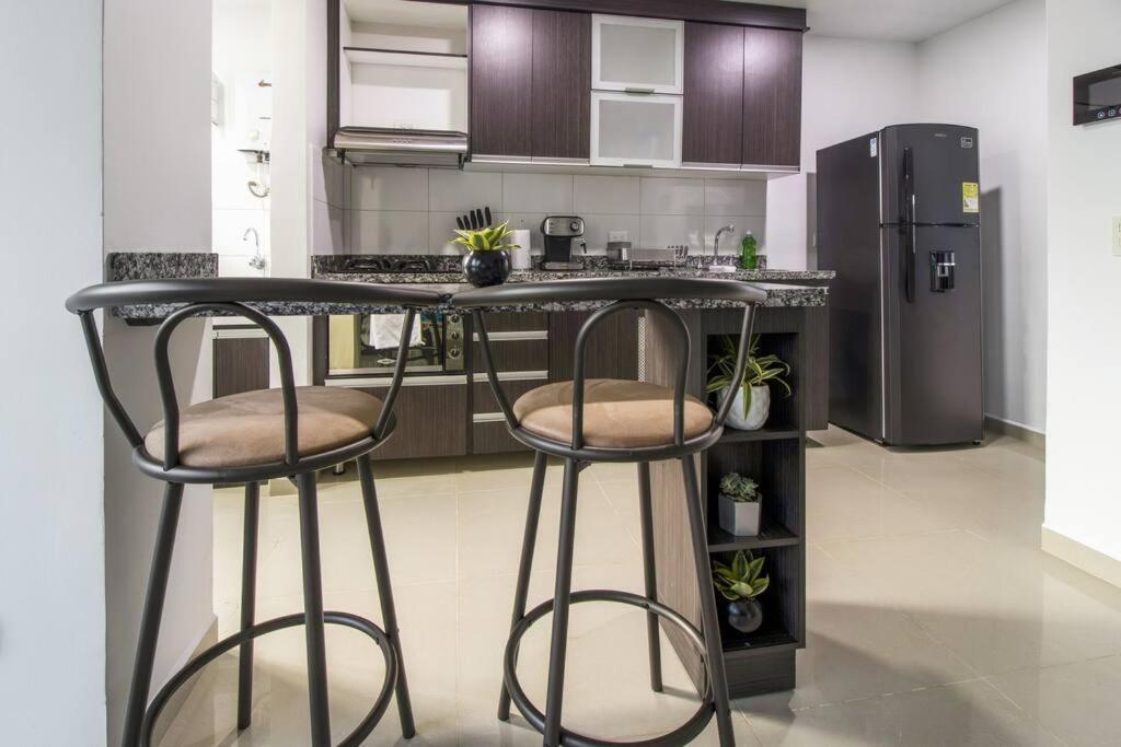 Amplio Apartamento En Calasanz - Estadio Медельїн Екстер'єр фото